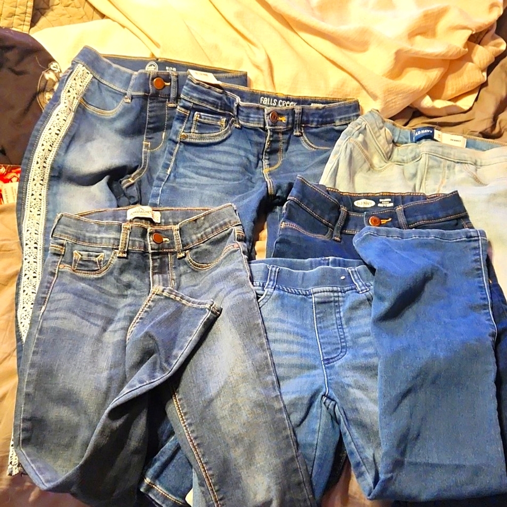 Girls jeans bundle 6 pairs    size 7/8 jeans